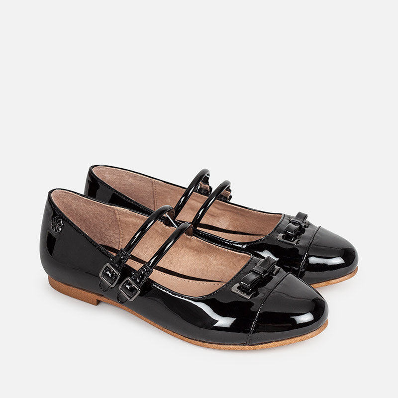 44815 Patent leather effect Mary Jane shoes